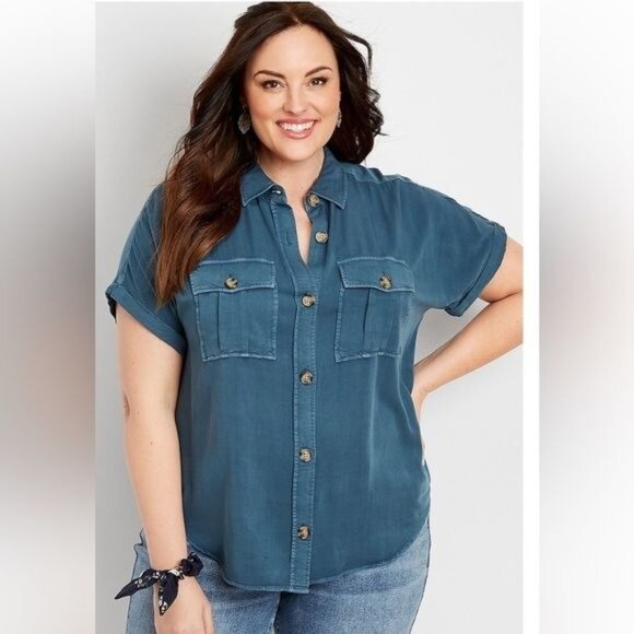 Women's Blue Button-Up Top - Picture 1 of 10